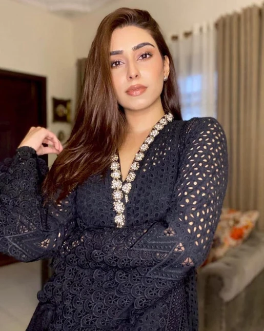 Radhika — profile photo, Noida